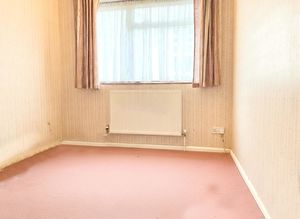 Kirkhurst Close- click for photo gallery